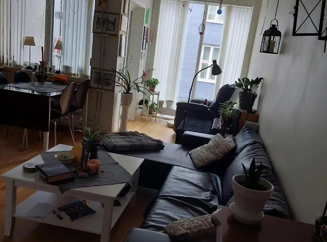 Shared Apartment, Down Town Oslo, Osterhaus\'Gate 10